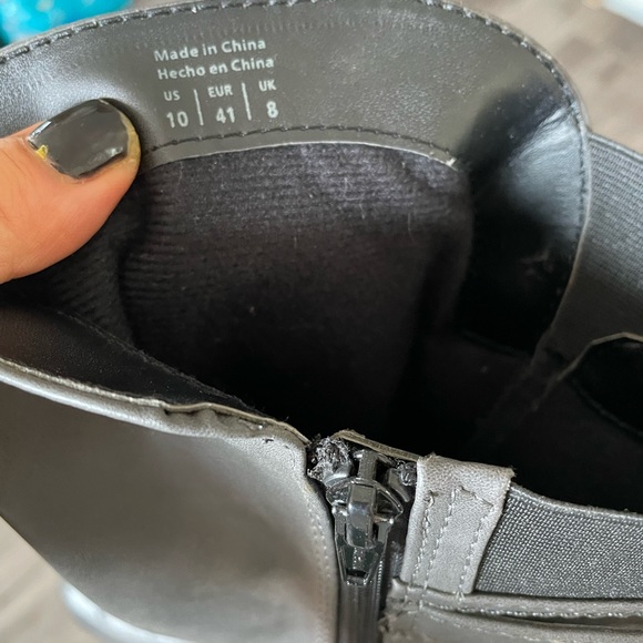 Grey Women’s boots from Call It Spring bearly worn - Picture 3 of 3